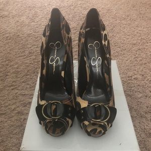 Jessica Simpson heels